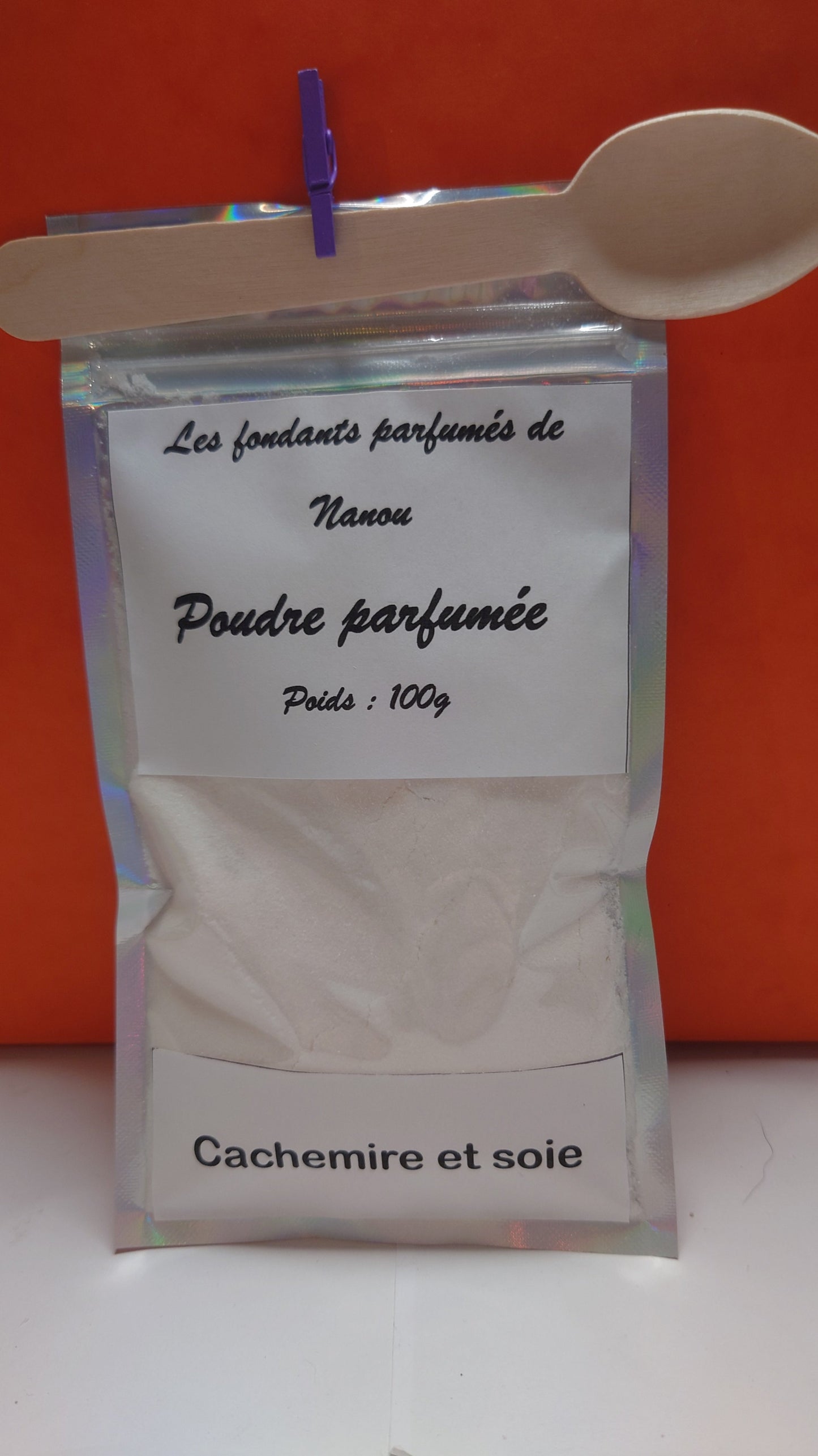 poudre parfumée pour aspirateur cachemire et soie 100g