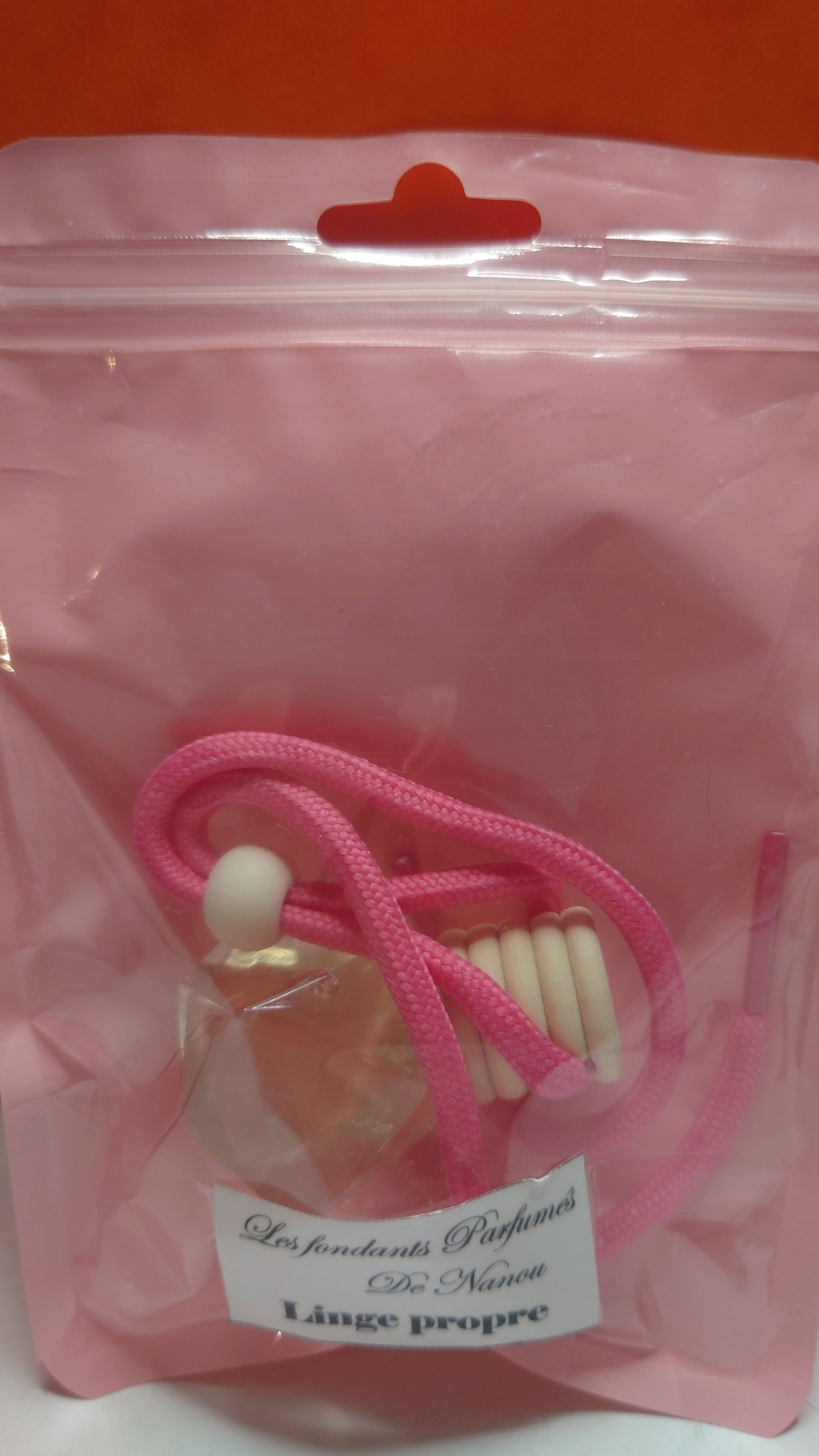 diffuseur de parfum pour voiture linge propre